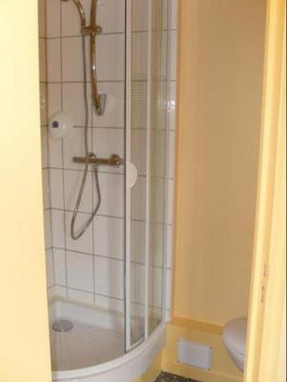 Hotel Du Beffroi Calais Zimmer foto