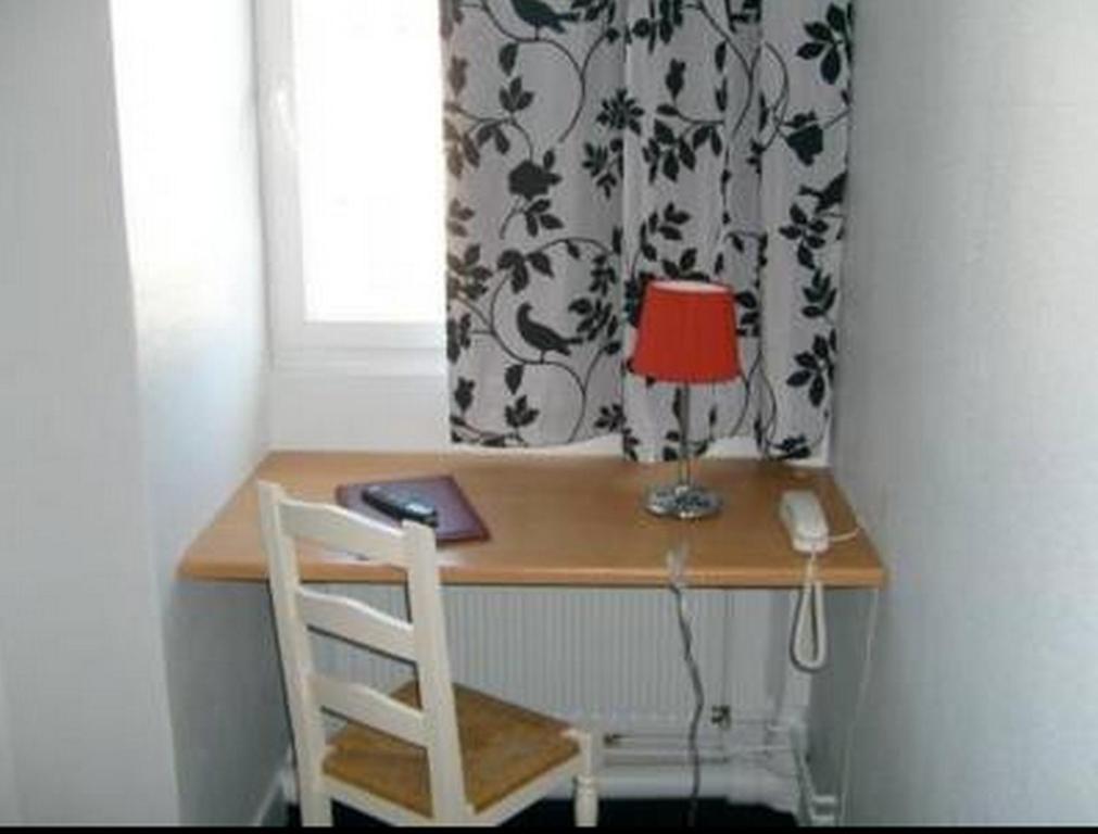 Hotel Du Beffroi Calais Zimmer foto